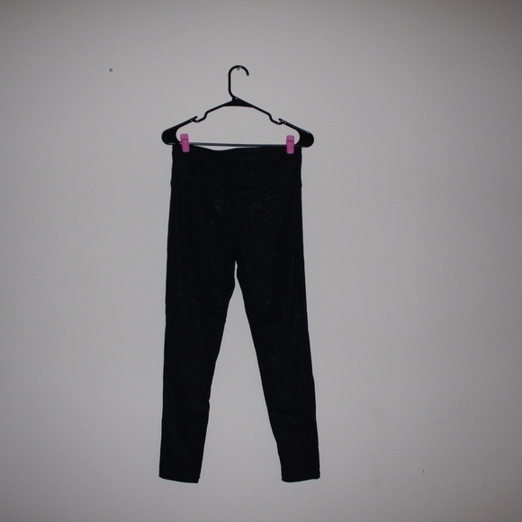 Mono B High Waisted Black Leggings Metallic Foil Overlay - Picture 3 of 4